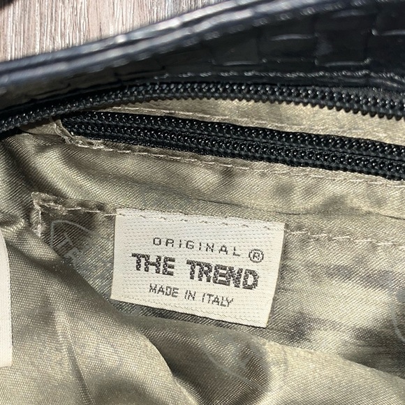 The Trend Black Woven Leather Crossbody - Picture 2 of 6